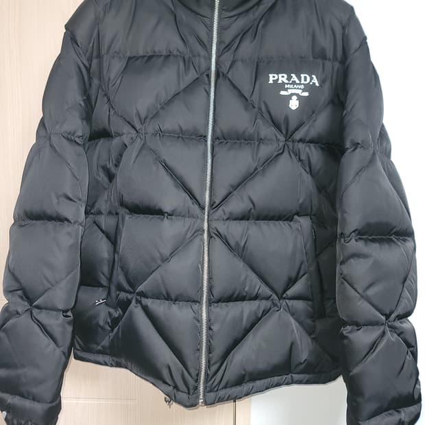 [XL] 프라다 리나일론 퀄팅 패딩 