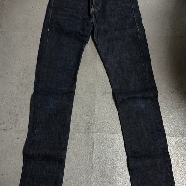 네이키드앤페이머스 딥인디고셀비지 스키니가이 30사이즈