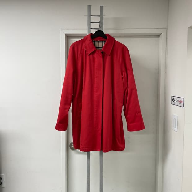 버버리 레드 코트 10(W)