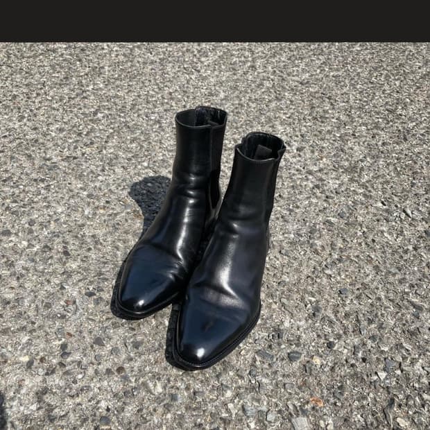 생로랑 와이어트 44사이즈 구매