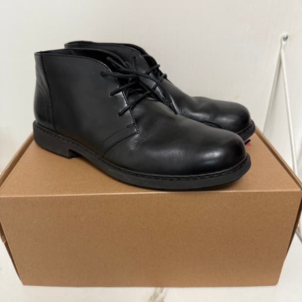 캠퍼 뉴먼 앵클부츠 41