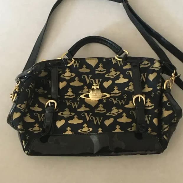 비비안웨스트우드 블랙 골드 발렌타인 가방 토트백 숄더백 갸루 오네 펑크