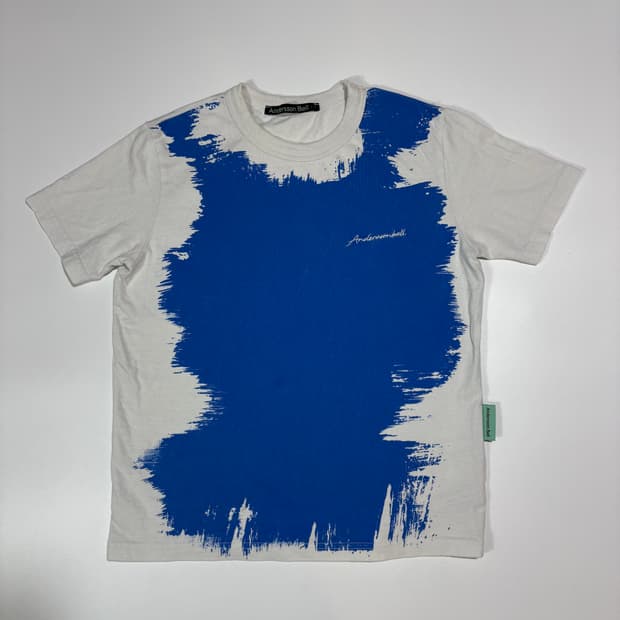 앤더슨벨 블루 페인팅 반팔티