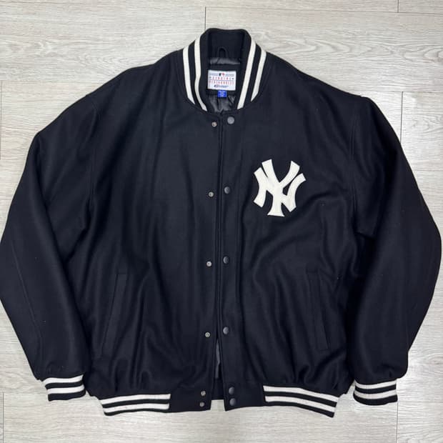 G-III 뉴욕 양키스 베이스볼 울 바시티 자켓