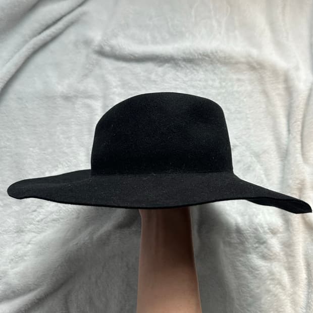 Ca4la rabbitfur 페도라