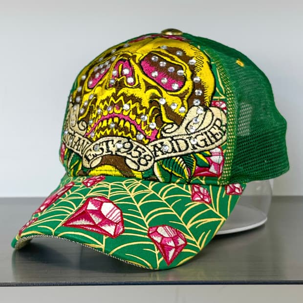 Christian Audigier 다이아몬트 스컬 타투 트러커 캡