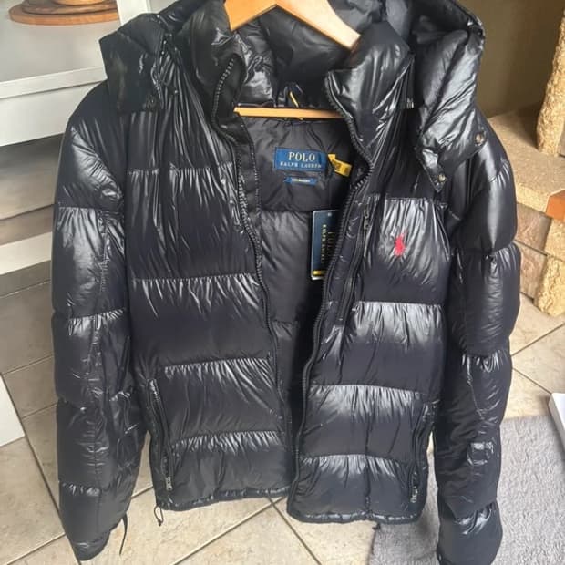 폴로 유광패딩(새상품)