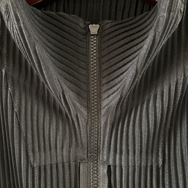 HOMME PLISSÉ ISSEY MIYAKE  옴므플리세 이세이 미야케