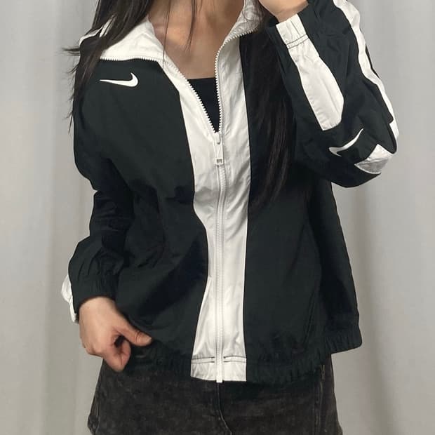 나이키 블랙 바람막이 자켓