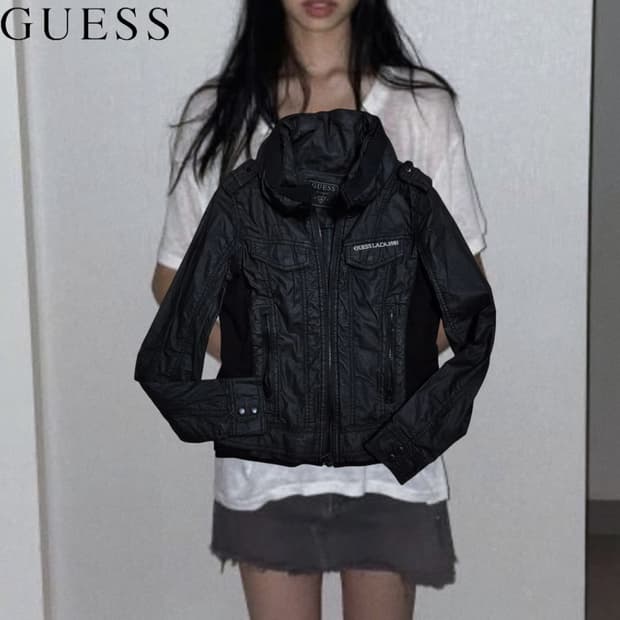 Guess 게스 유틸리티 하이넥 집업