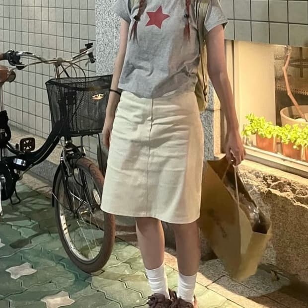 베이비랩 베이지 미디 스커트