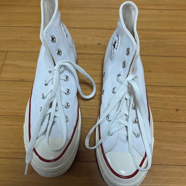 컨버스 하이 척70 화이트 245 스탠다드(와이드 아닙니다)