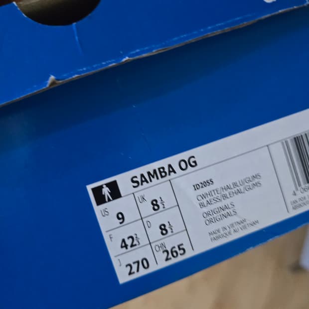 아디다스 삼바 OG 코어 화이트 헤일로 블루