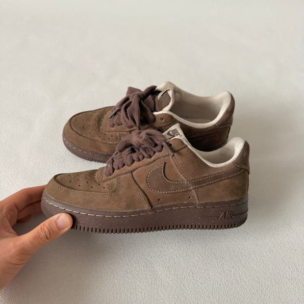 [230]나이키(NIKE) 스웨이드 브라운 포스로우