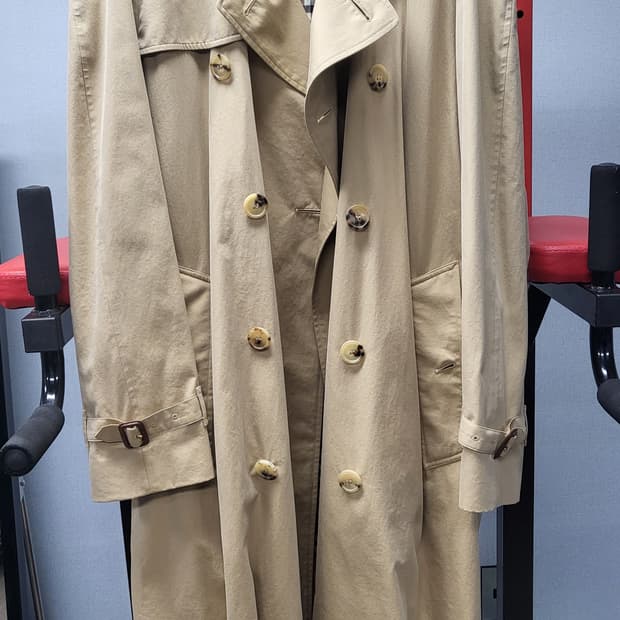 버버리 웨스트민스터 트렌치코트 허니 48