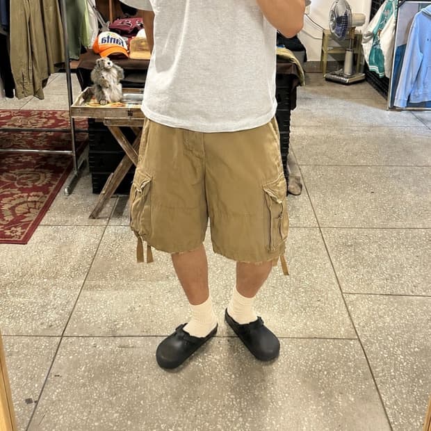 아베크롬비 데미지  카고 버뮤다