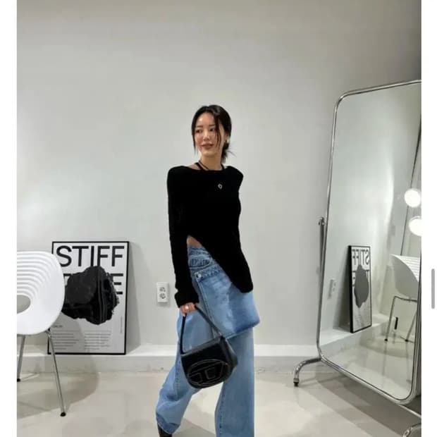 언발 시스루 트임 니트