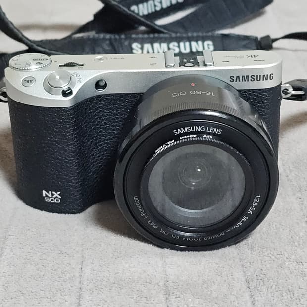 삼성 NX500 미러리스 카메라