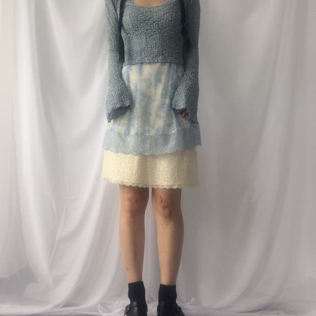 Flower pattern mesh sleeve