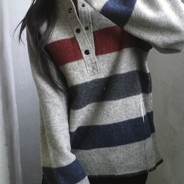 Woolrich 울리치 단가라 쓰리버튼 울 혼방 하프니트