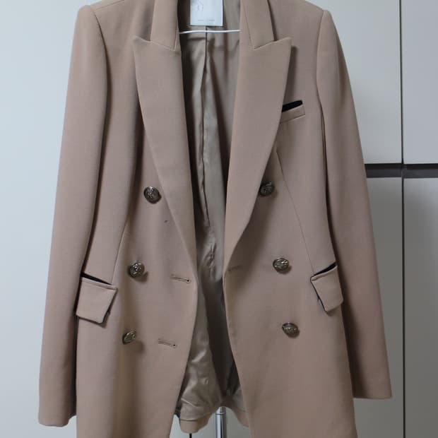 아나카프리 자켓