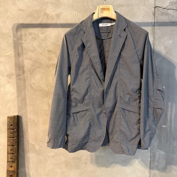 논네이티브 하이브리드 자켓 95