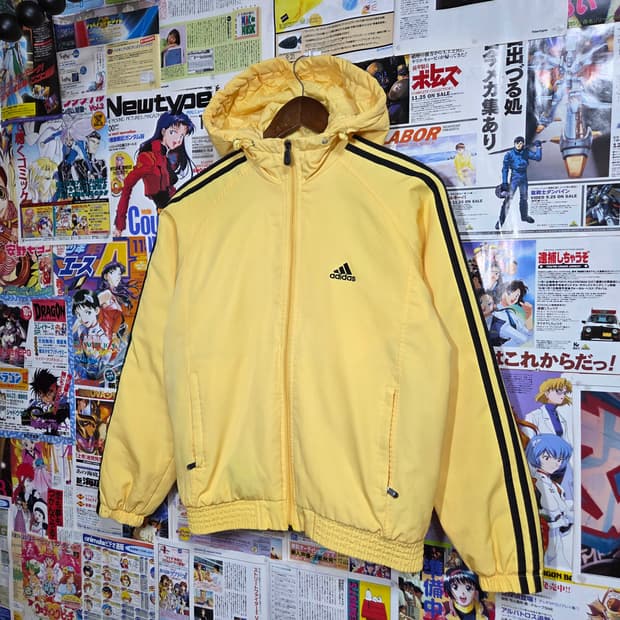 아디다스 올드스쿨 삼선 후드 누빔 점퍼