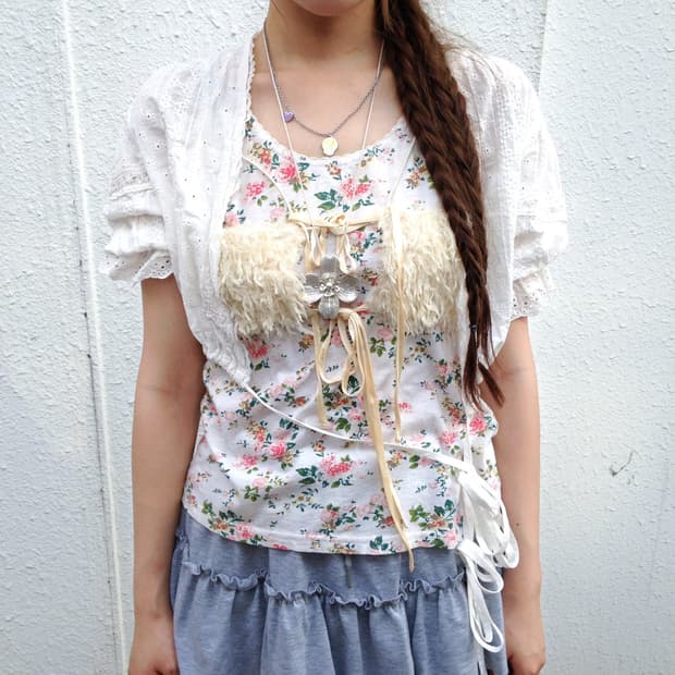 Punching Lace Strap Puff Bolero