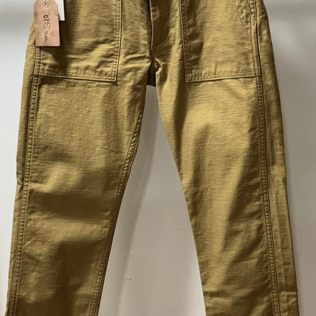 스어슬로우 퍼티그팬츠