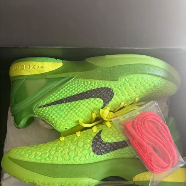 코비6 그린치 285