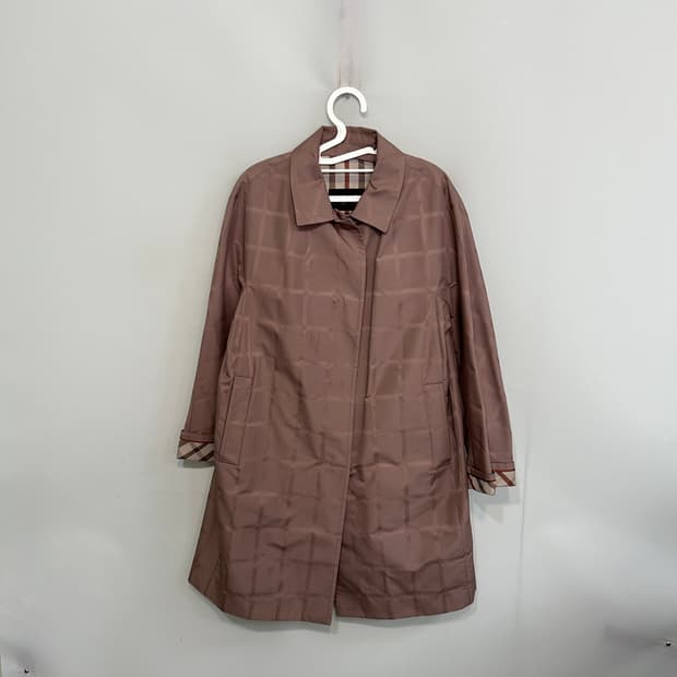 닥스 트렌치코트 77 상태최상 