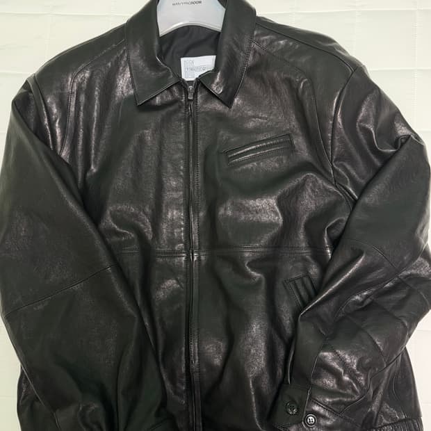 해칭룸 스티치 볼륨 레더 4사이즈