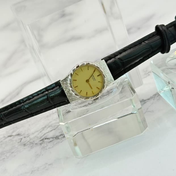 70s80s 빈티지 세이코 텍스처 베젤 워치