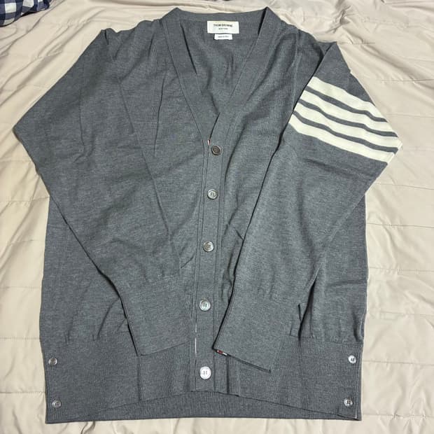 톰브라운 메리노울 5사이즈 가디건