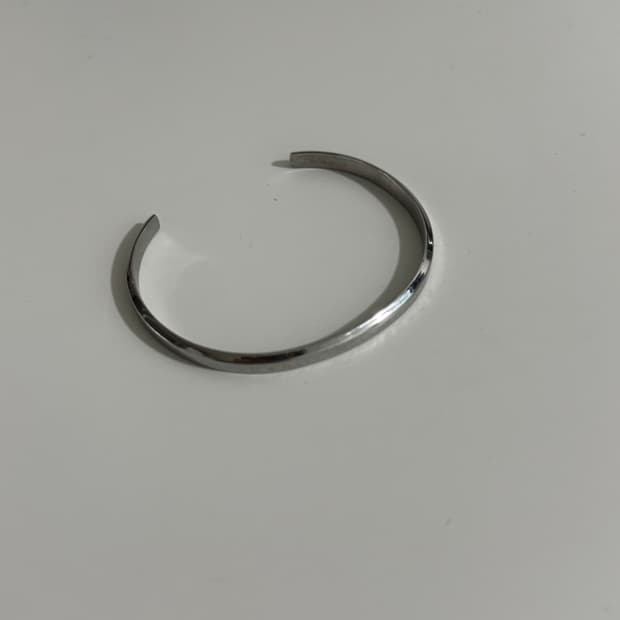 다니엘웰링턴 실버 뱅글