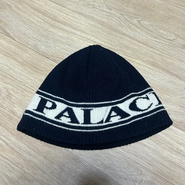 팔라스 진 나인 커프 비니