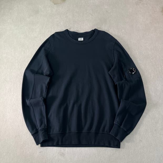 100 CP컴퍼니 11주년 렌즈와펜 블랙 롱슬리브 티셔츠