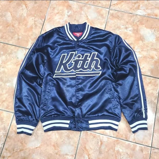 KITH X 미첼앤네스 뉴욕양키스 점퍼