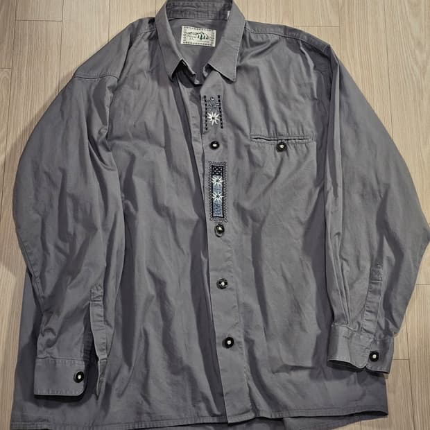 빈티지 차콜 셔츠