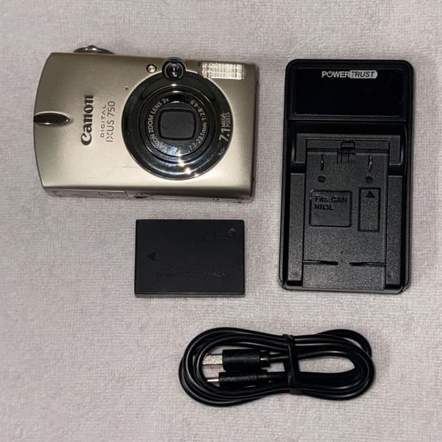 아일릿 원희 디카!! 캐논 익서스 750