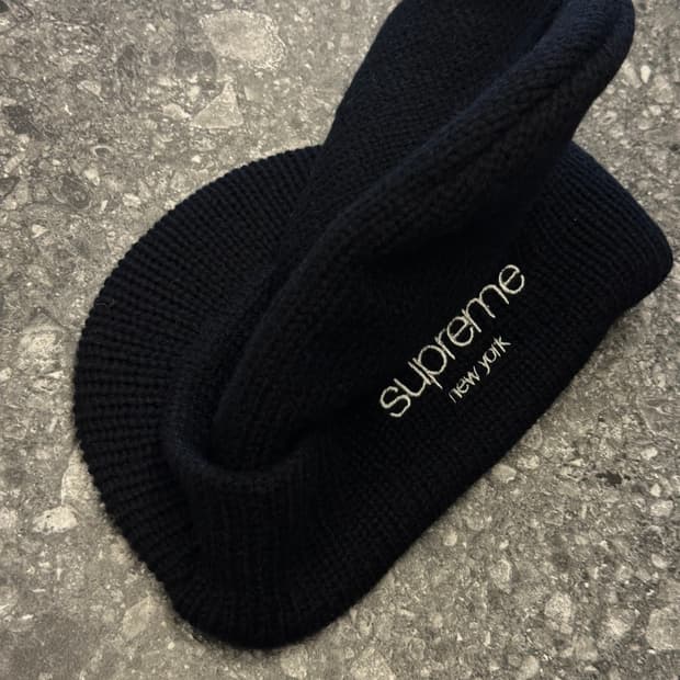 슈프림 레이다 비니 미시착 처분 