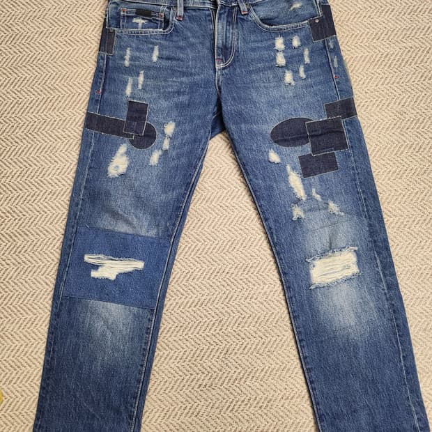 알마니 더티진 청바지