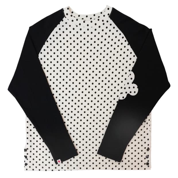 페이즈드 Fazed patched raglen t-shirts