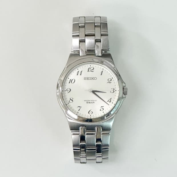 seiko / 세이코 클래식 라운드 드레스 쿼츠 남성 시계