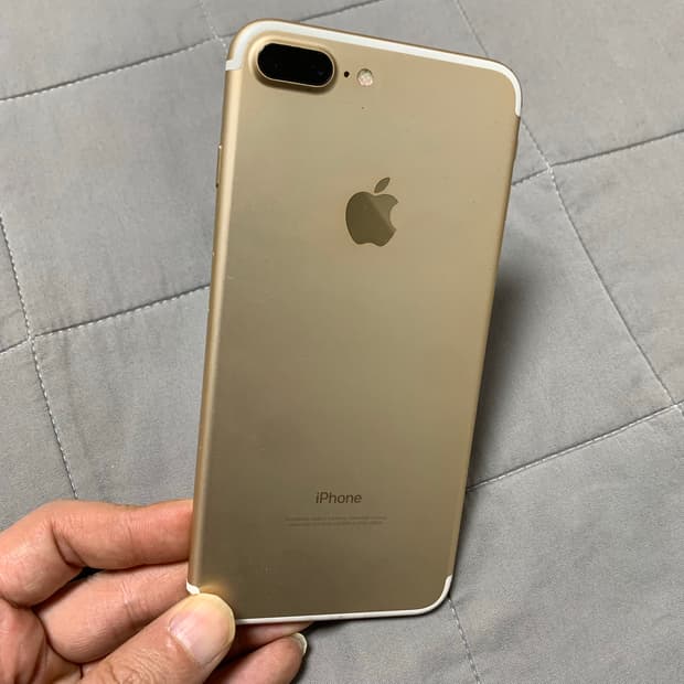 아이폰7플러스32GB골드 A급