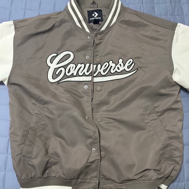 컨버스 남여공용 논패디드 봄버 바시티 재킷