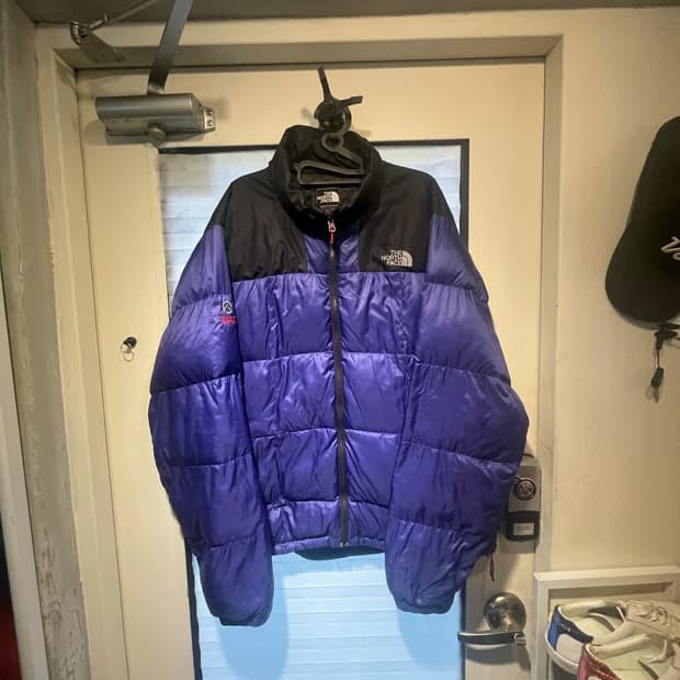 노스페이스 서밋800. 110사이즈 