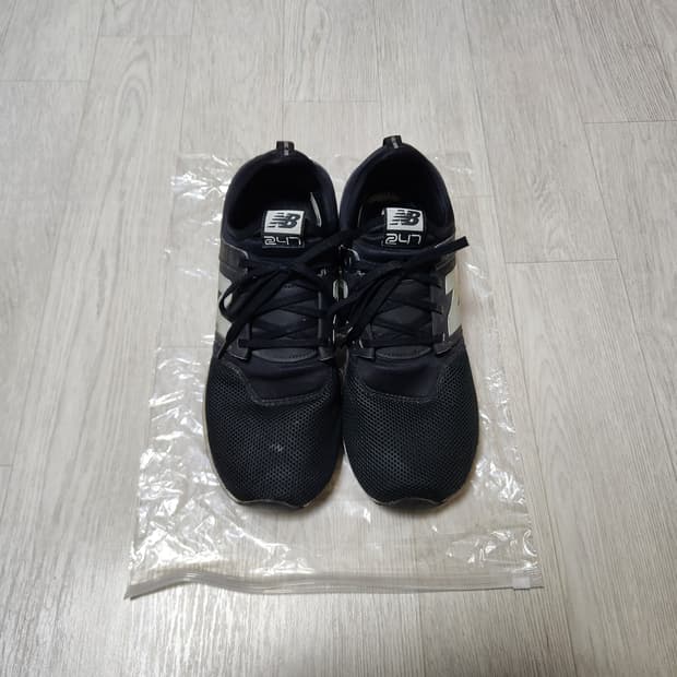 뉴발란스 247 블랙 운동화 280