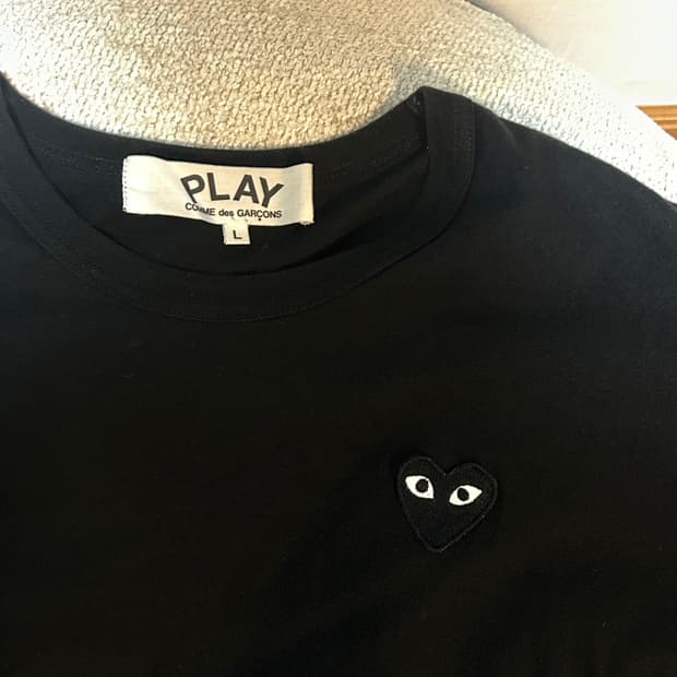 꼼데가르송 블랙 반팔티셔츠