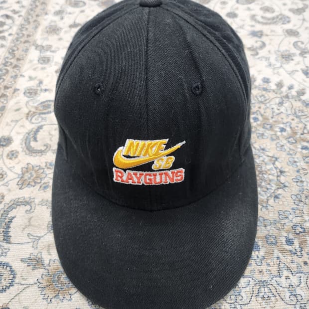 나이키 레어 빈티지  SB 레이건 블랙 볼캡
